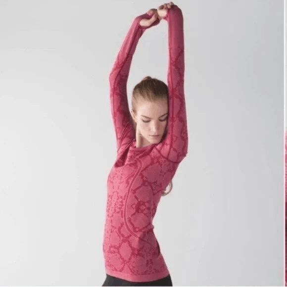 NWT lululemon Swiftly Tech L/S crew snake Pink/Cranberry thumbholes Sz 10 - Picture 1 of 13